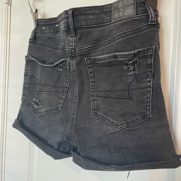 American Eagle Black Distressed Button Up Shorts - Picture 4 of 6